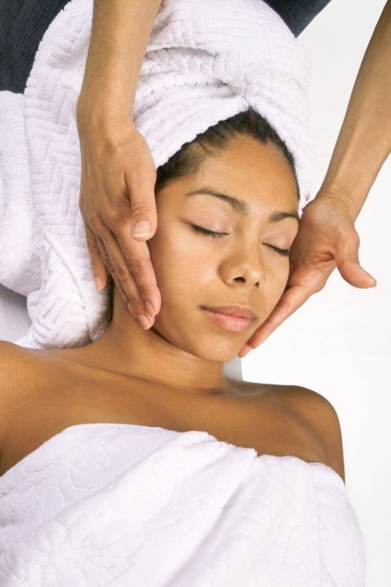 Professional Facials in Houston, TX For Acne, Wrinkles, & More - Elevated Esthetics
